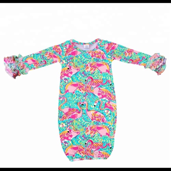 Lilly Pulitzer print Baby Gown Layette newborn - Picture 5 of 5